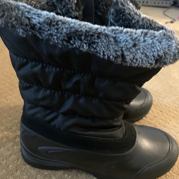 Nwt Time And Tru Winter Boots 